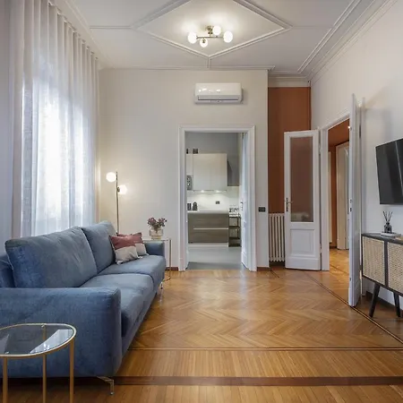 Fifty Eight Montenapoleone Two Bedrooms Apartamento Milão